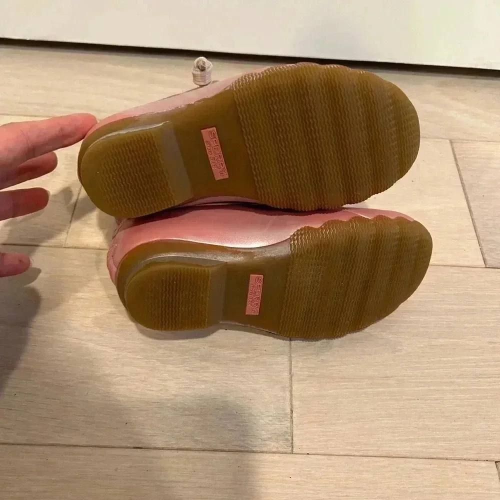 Sperry pink duct boots GUC Size 10